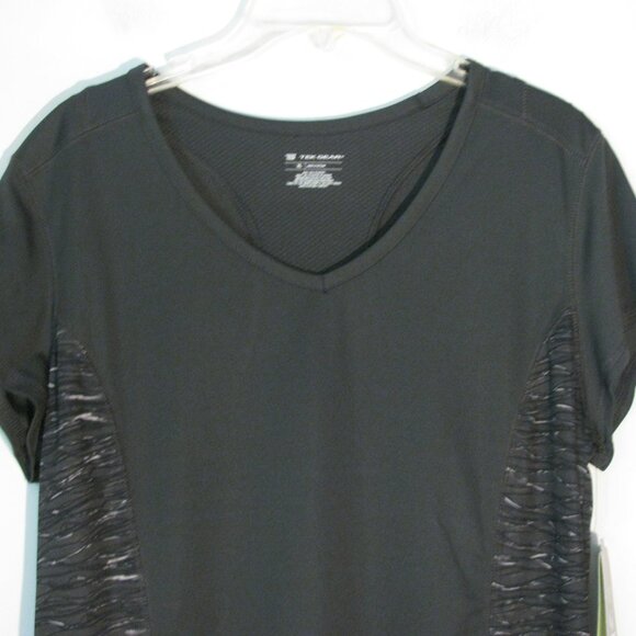 Tel Gear Active Workout Top XL NWT $26 Mesh Inset Black White Trim - Picture 2 of 4
